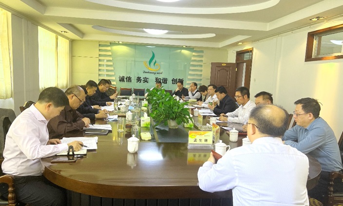 市委常委、副市長張秀林到敦煌種業(yè)調研